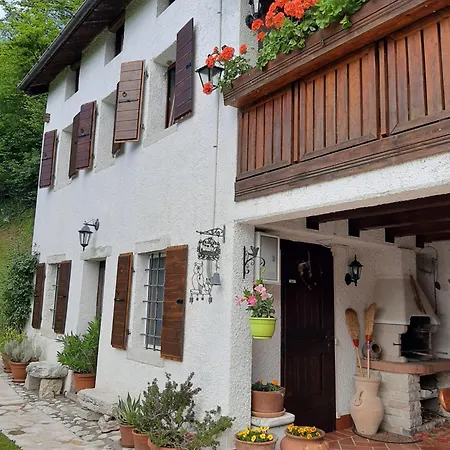 La Stazion * Paderno (Belluno)