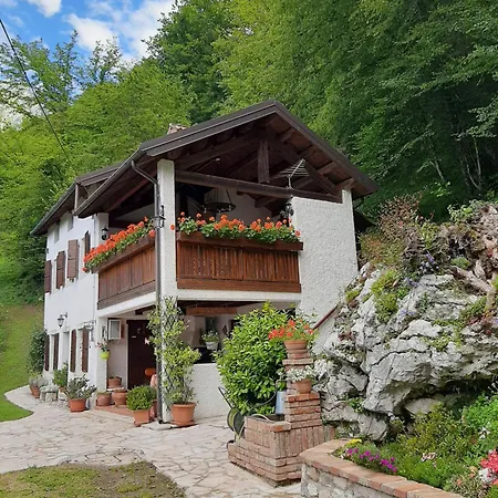 La Stazion Paderno (Belluno)